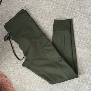 Eddie Bauer Olive Green Women's Leggings